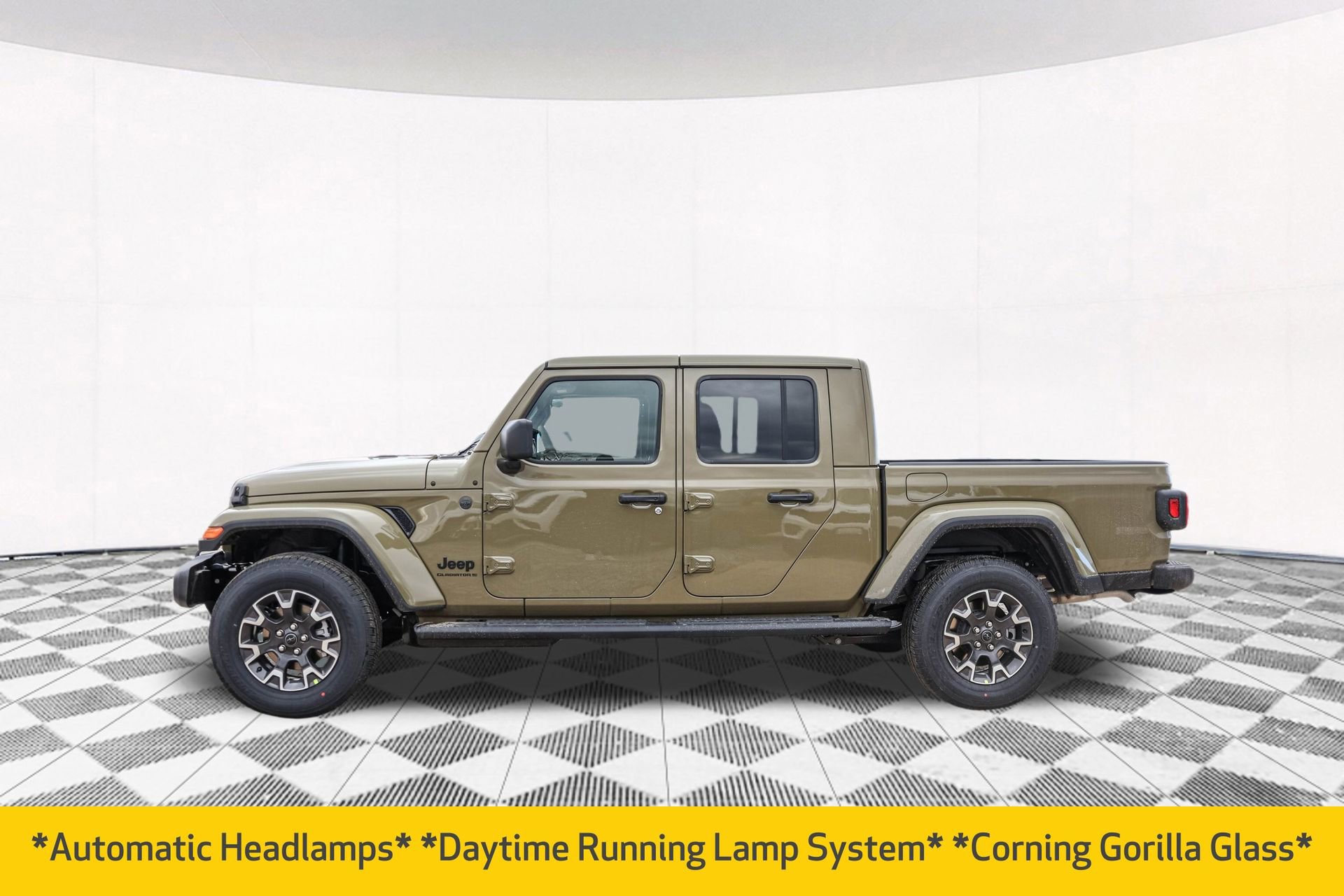 New 2026 Jeep Gladiator Sport S image 13