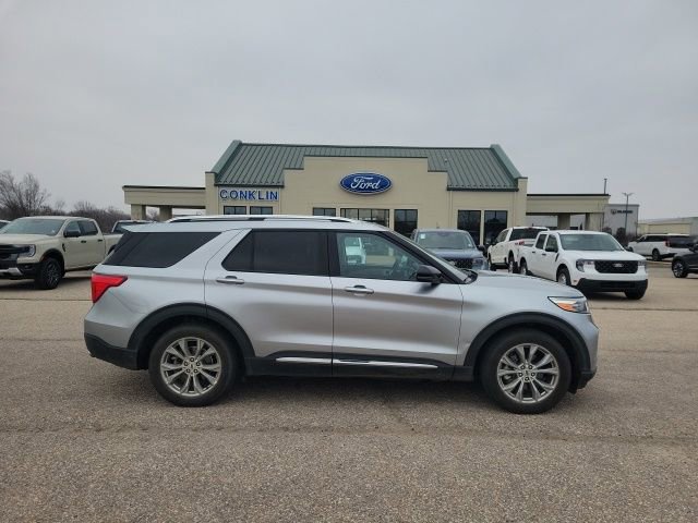 Used 2023 Ford Explorer Limited w/ Equipment Group 301A image 22