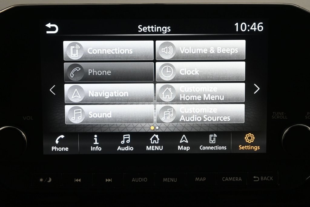 Used 2023 Nissan Pathfinder Platinum AWD/4WD image 11