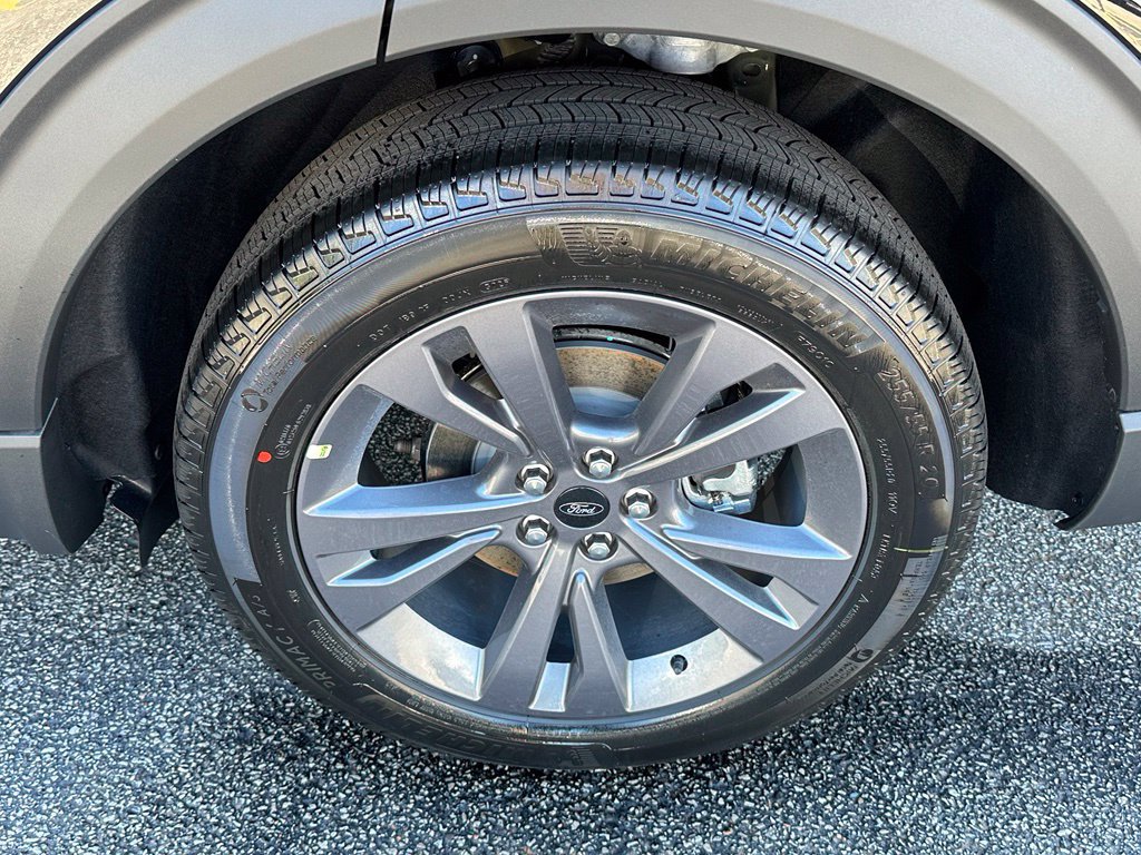New 2027 Ford Explorer Active w/ Active Comfort Package AWD/4WD image 6