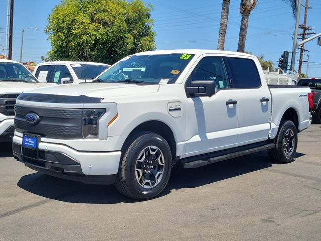 Certified 2023 Ford F150 Lightning XLT w/ Max Trailer Tow Package AWD/4WD image 30