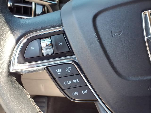 Used 2023 Lincoln Nautilus AWD image 15