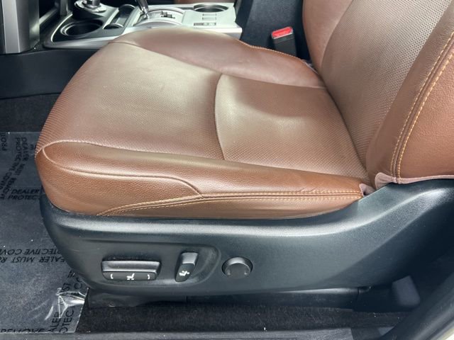 Used 2023 Toyota 4Runner Limited image 15