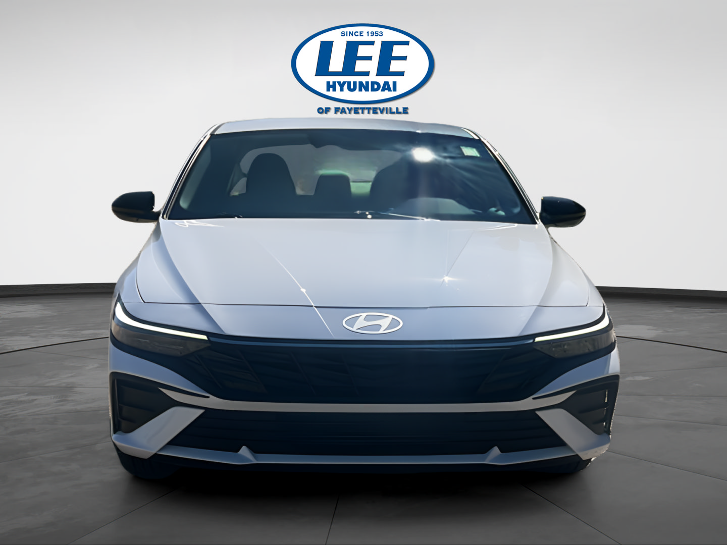 Certified 2025 Hyundai Elantra Sport FWD image 2