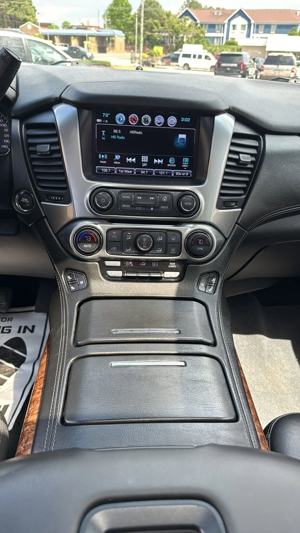 Used 2018 Chevrolet Tahoe Premier AWD/4WD image 25