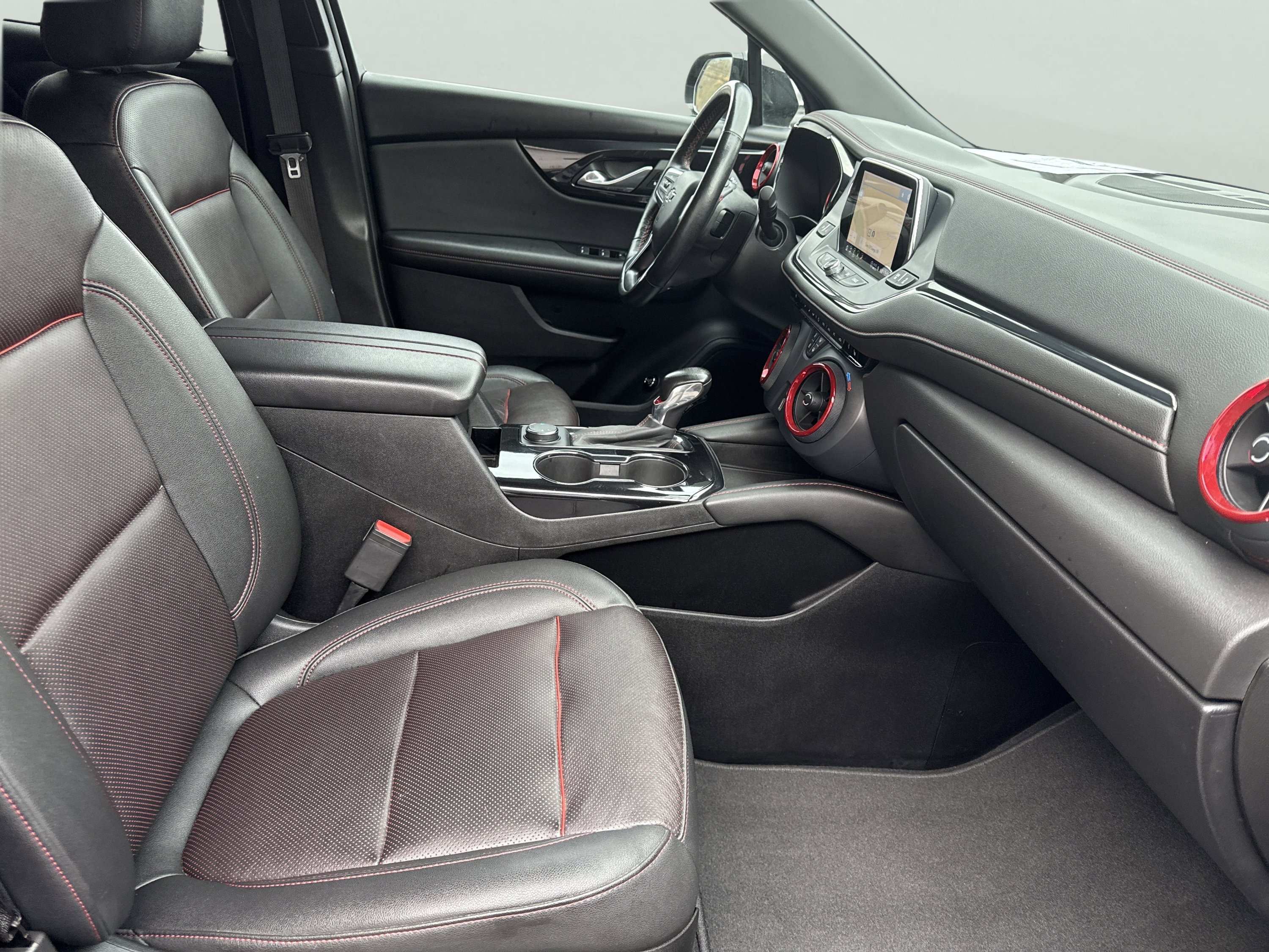 Used 2022 Chevrolet Blazer RS image 23