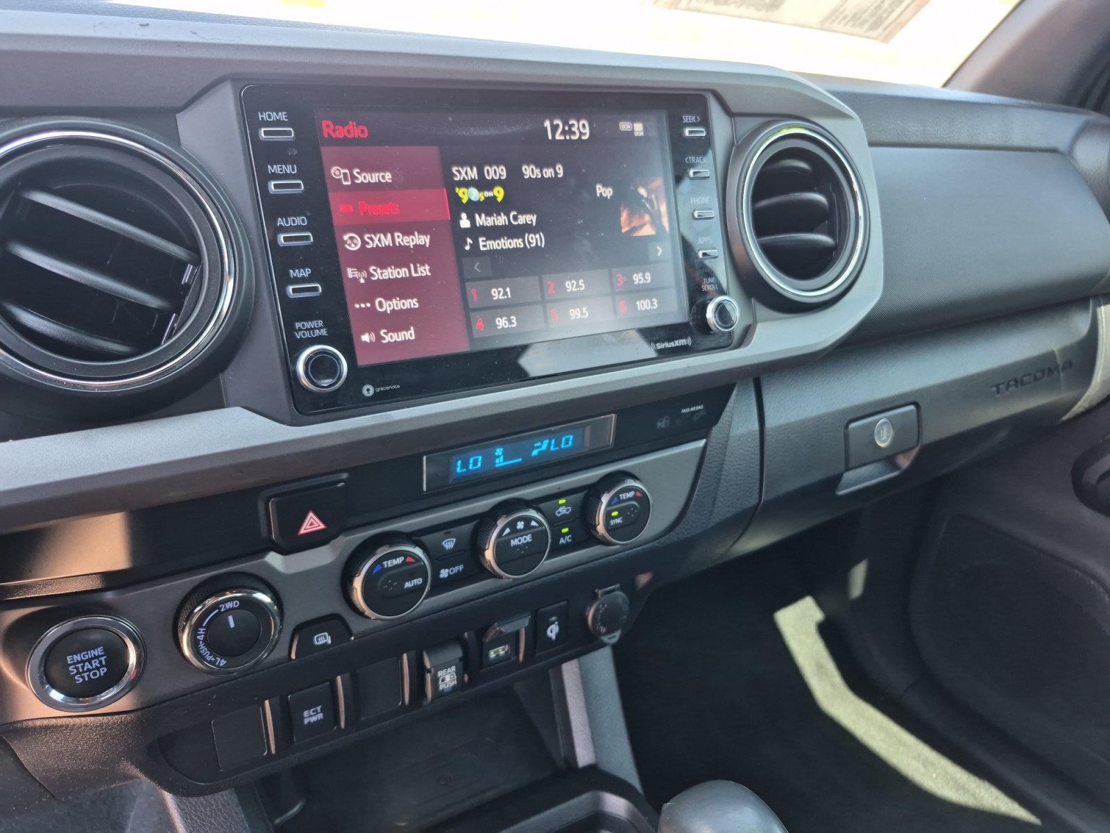 Certified 2023 Toyota Tacoma TRD Off-Road AWD/4WD image 11