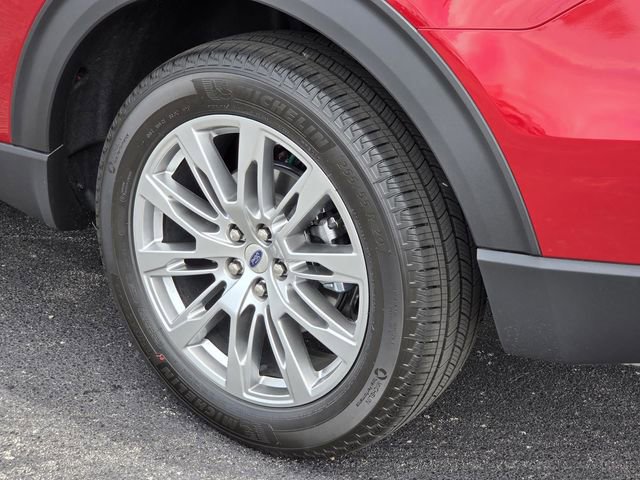 New 2026 Ford Explorer Platinum RWD image 8