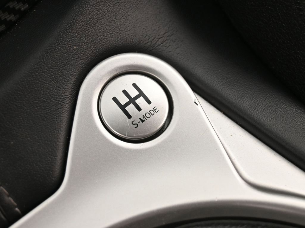 Used 2020 Nissan 370Z w/ Sport Package image 25