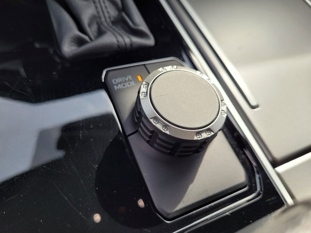 Certified 2025 Toyota Sequoia SR5 image 22