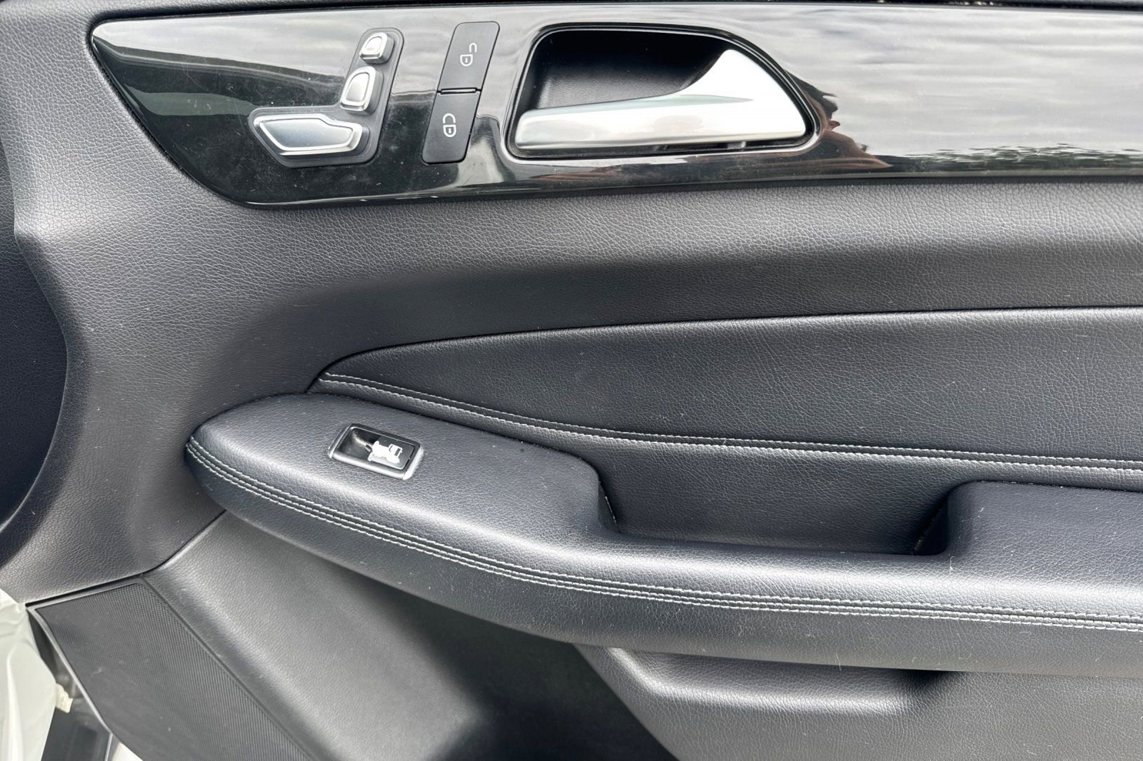 Certified 2018 Mercedes-Benz GLE 350 image 20