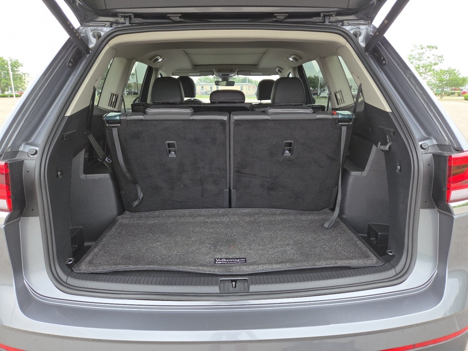 Used 2024 Volkswagen Atlas SEL AWD/4WD image 20