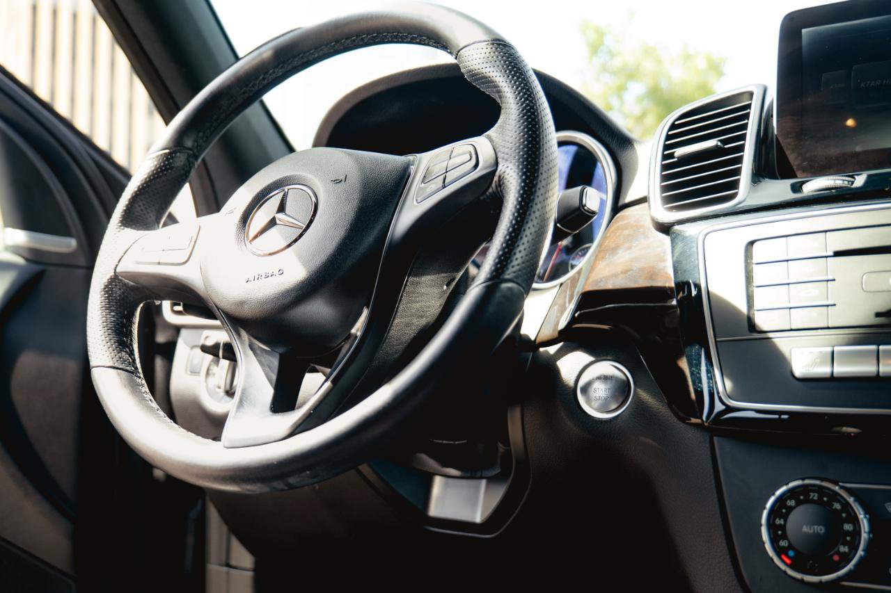 Used 2016 Mercedes-Benz GLE 350 w/ Premium Package image 14