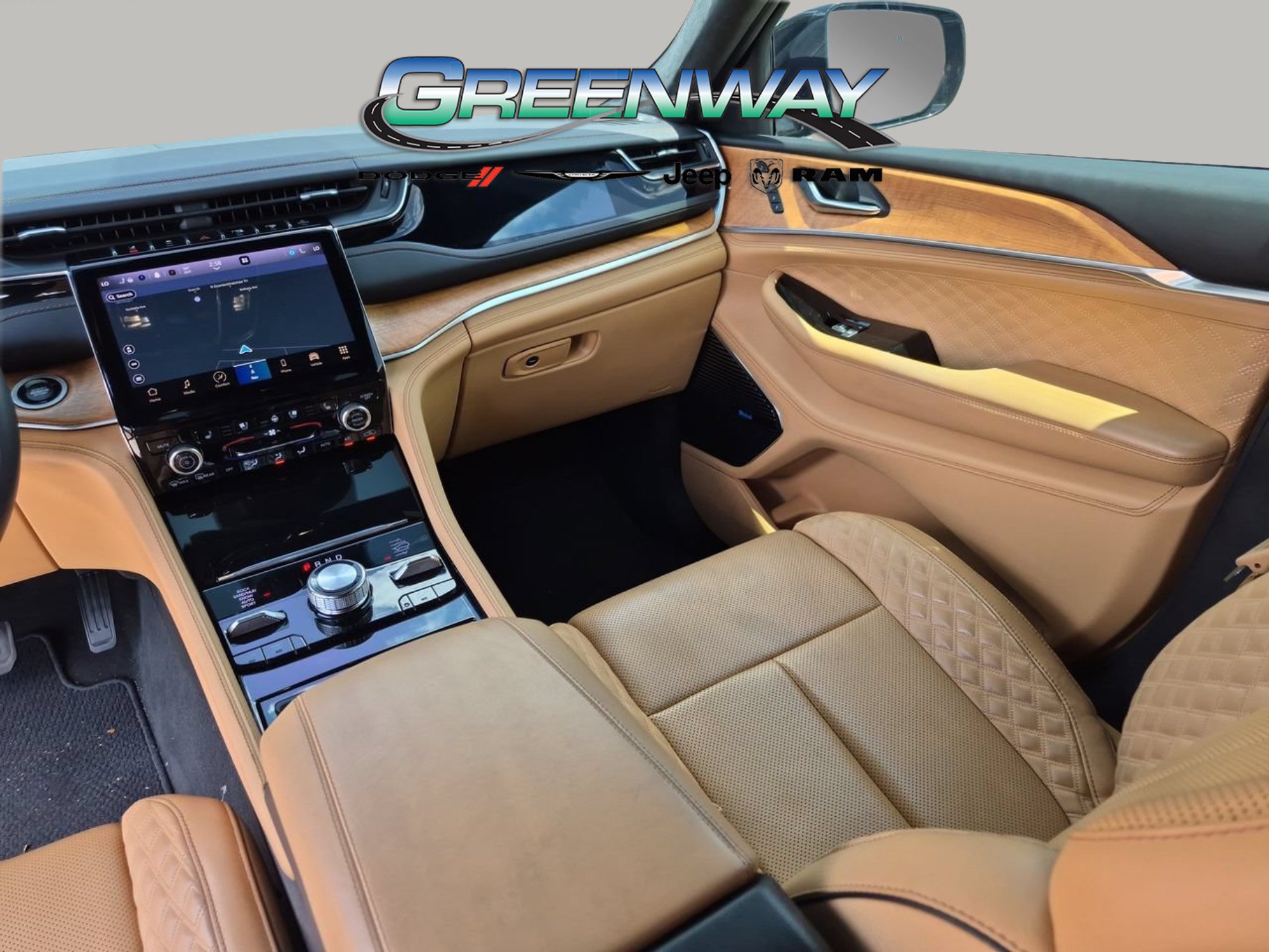 Used 2022 Jeep Grand Cherokee L Summit AWD/4WD image 12