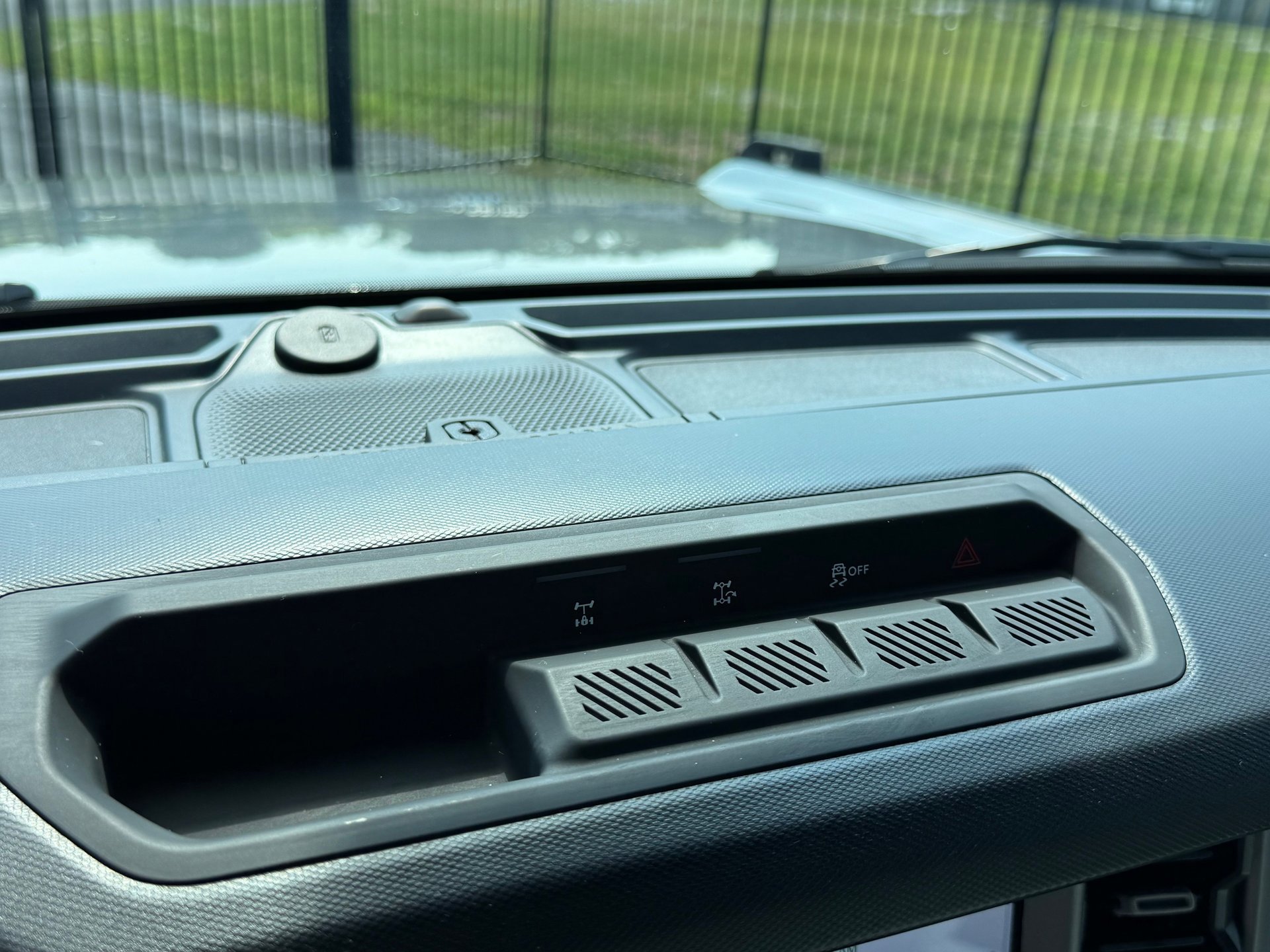 Used 2022 Ford Bronco Outer Banks image 17