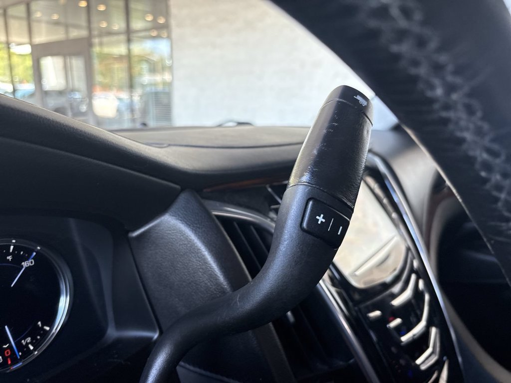 Used 2016 Cadillac Escalade Luxury AWD/4WD image 16