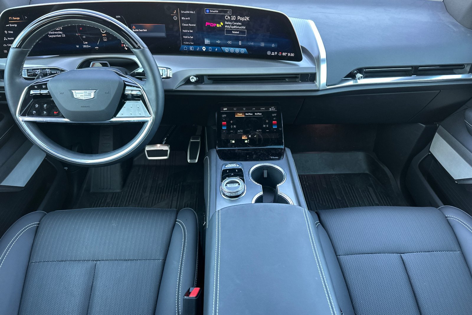 Certified 2026 Cadillac Vistiq Sport w/ LPO, Floor Liner Package AWD/4WD image 15