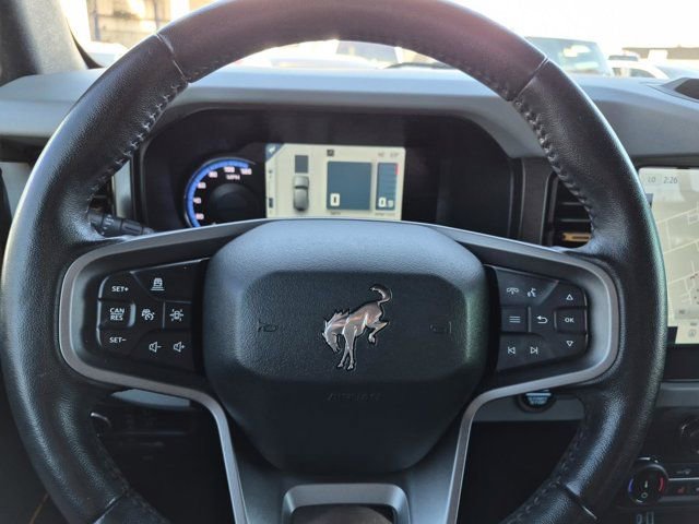 Used 2022 Ford Bronco Badlands image 18