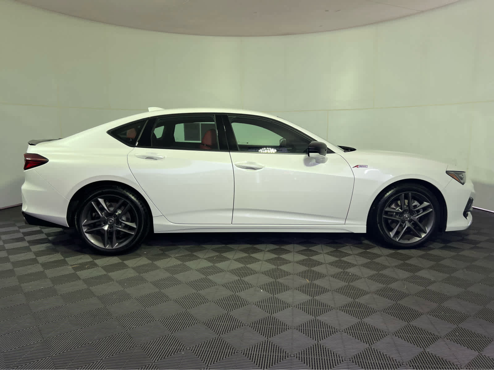 Used 2025 Acura TLX SH-AWD w/ A-SPEC Pkg image 8