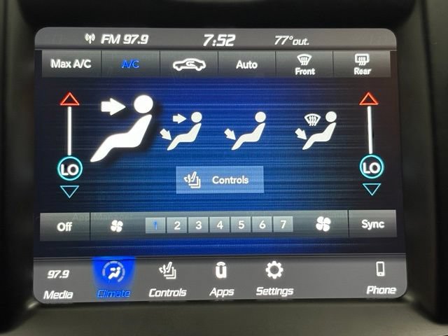 Used 2022 Chrysler 300 Touring L RWD image 29