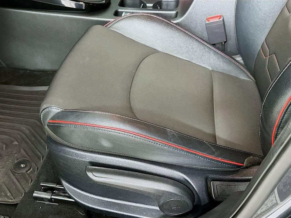 Used 2023 Kia Forte GT image 9