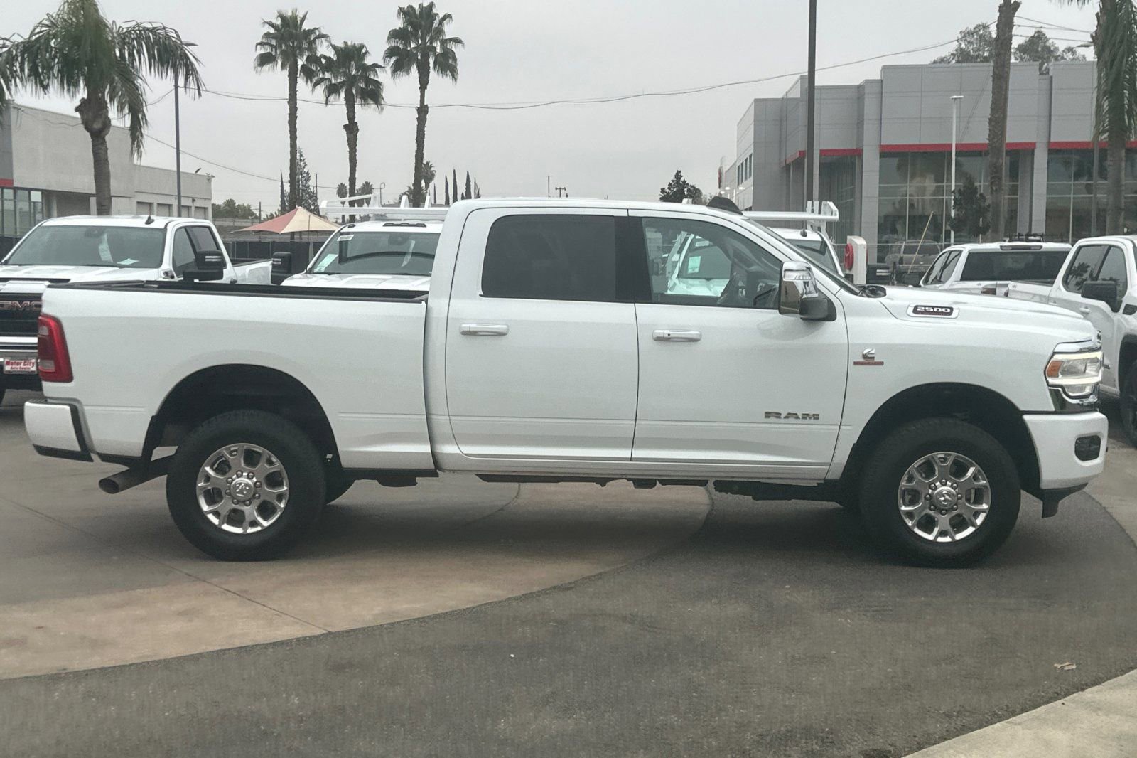 Used 2024 RAM 2500 Laramie image 3