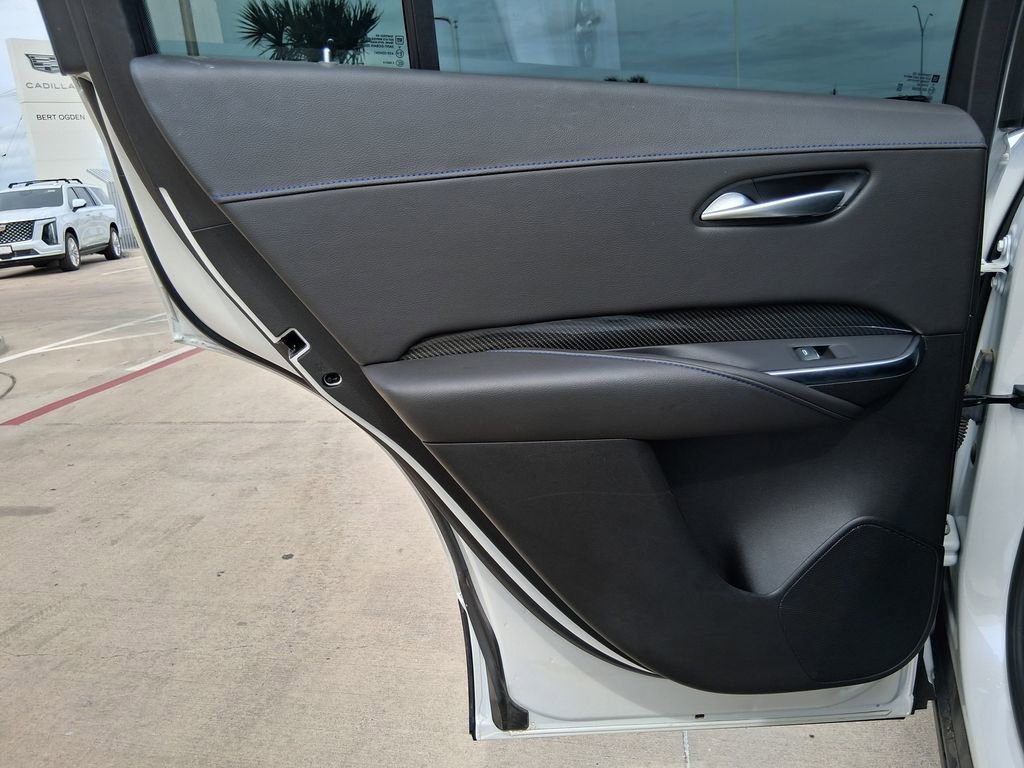 Used 2025 Cadillac XT4 Sport FWD image 22