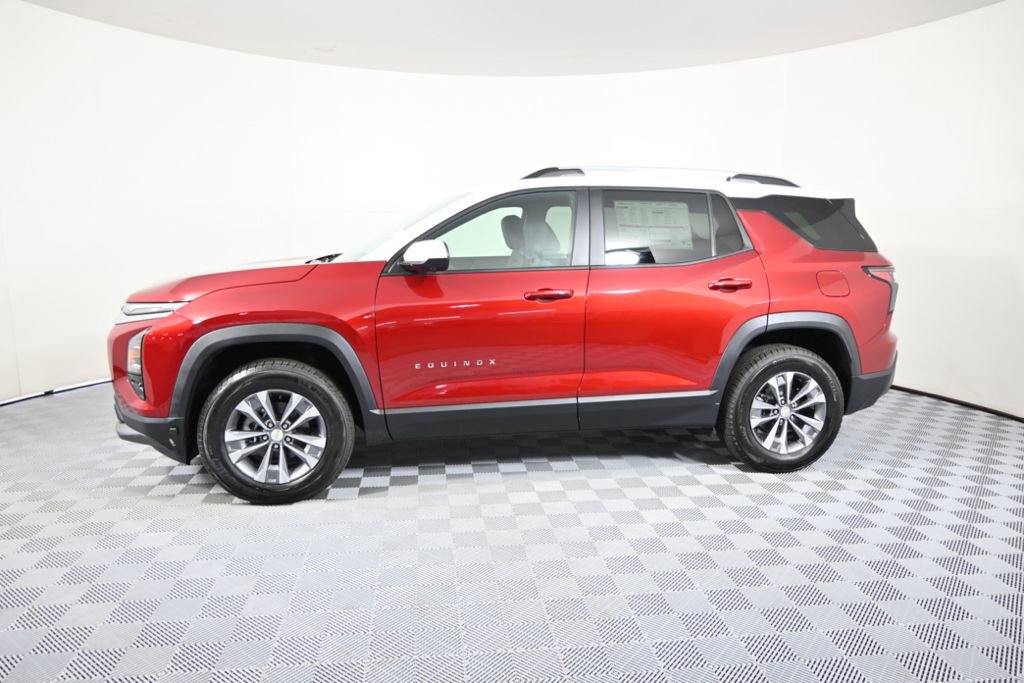 New 2026 Chevrolet Equinox LT w/ Convenience Package II image 2