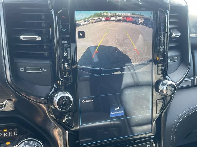 Used 2022 RAM 1500 Limited w/ Trailer Tow Group AWD/4WD image 18