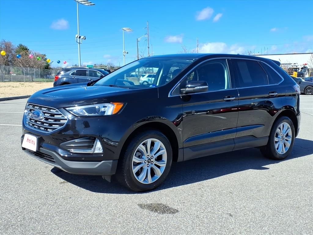 Used 2024 Ford Edge Titanium image 7