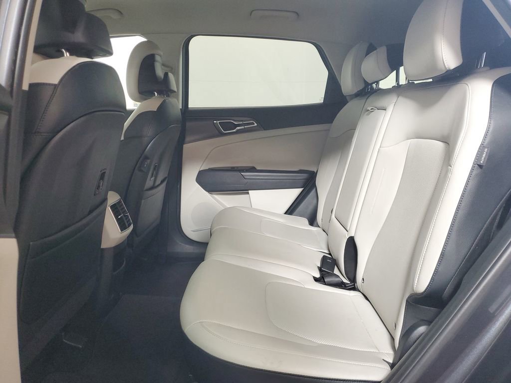 Used 2024 Kia Sportage EX image 23