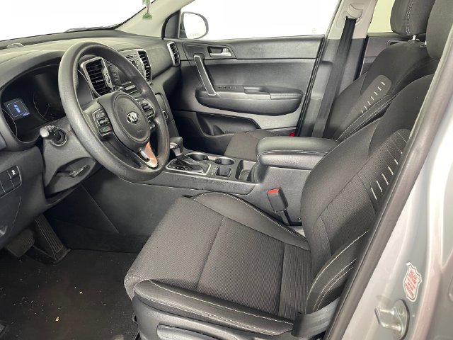 Used 2018 Kia Sportage LX AWD/4WD image 2