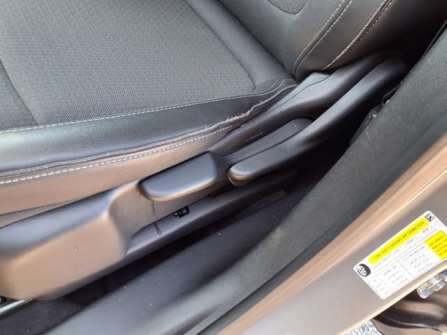 Used 2025 Buick Encore GX Preferred FWD image 76