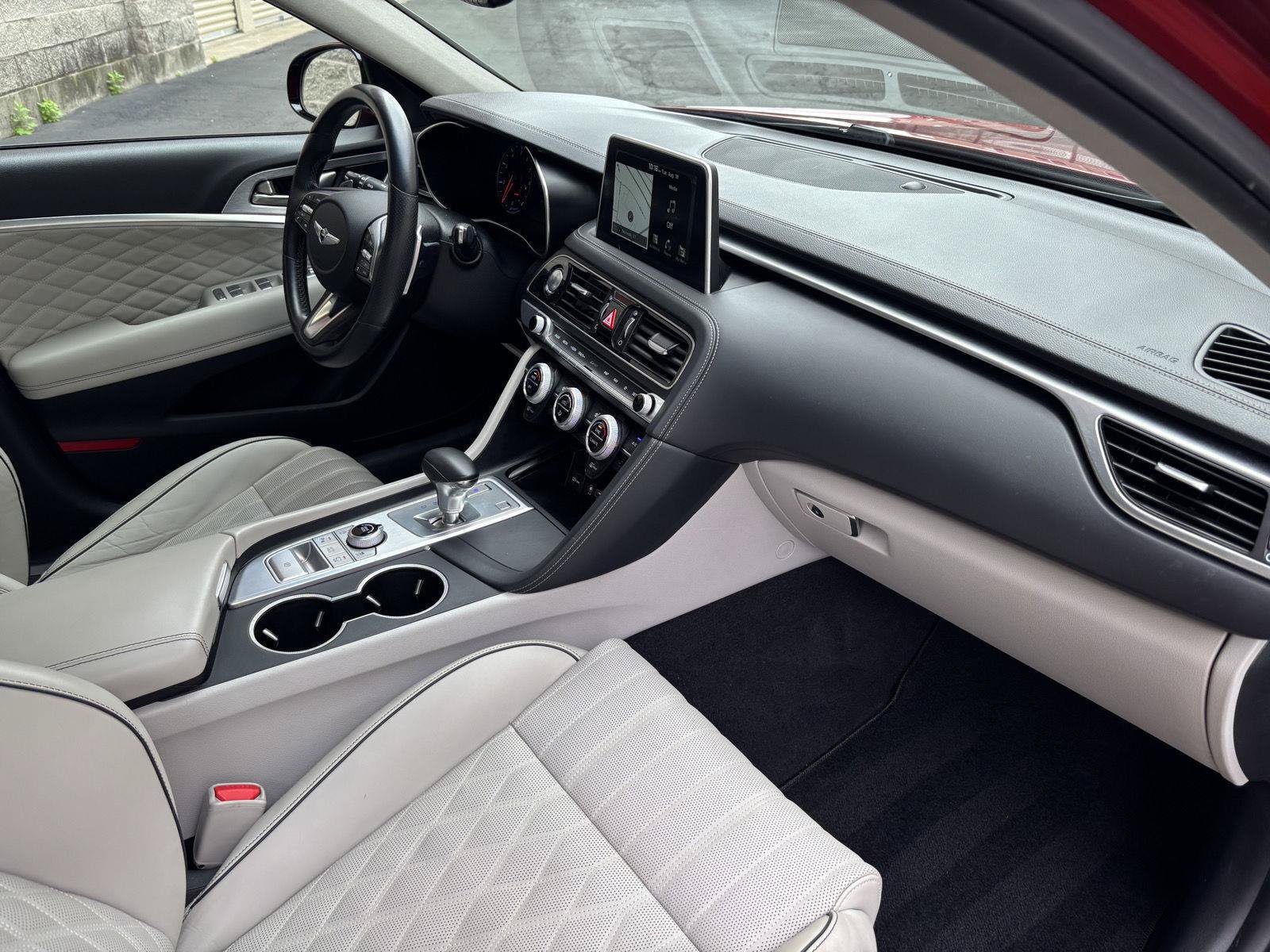 Used 2019 Genesis G70 2.0T Advanced w/ Dynamic Package AWD/4WD image 9