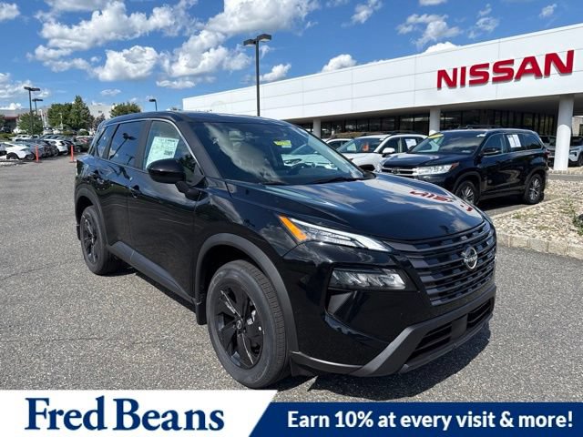 New 2026 Nissan Rogue SV w/ Cold Weather Package AWD/4WD image 1