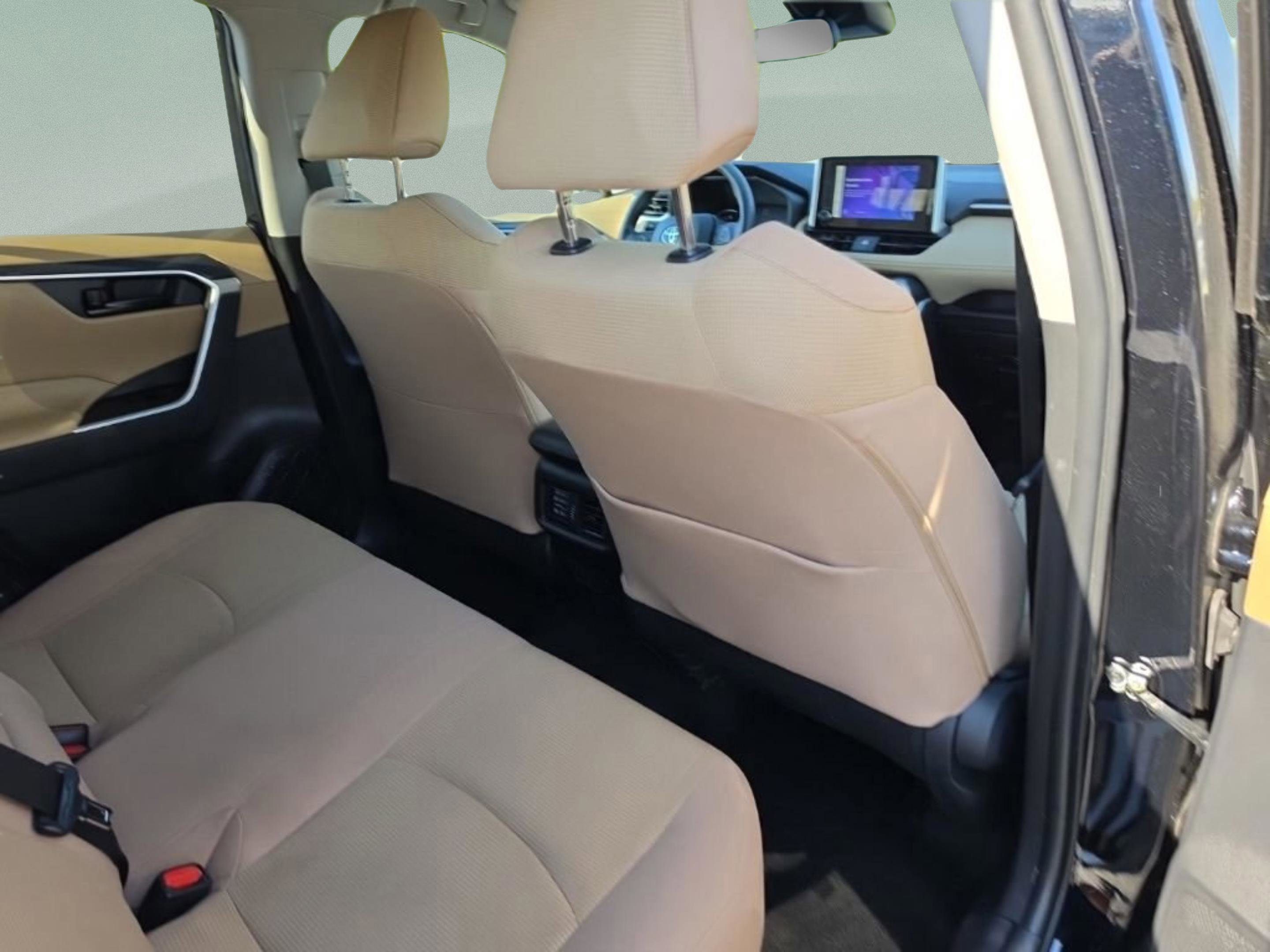 Used 2025 Toyota RAV4 LE FWD image 23