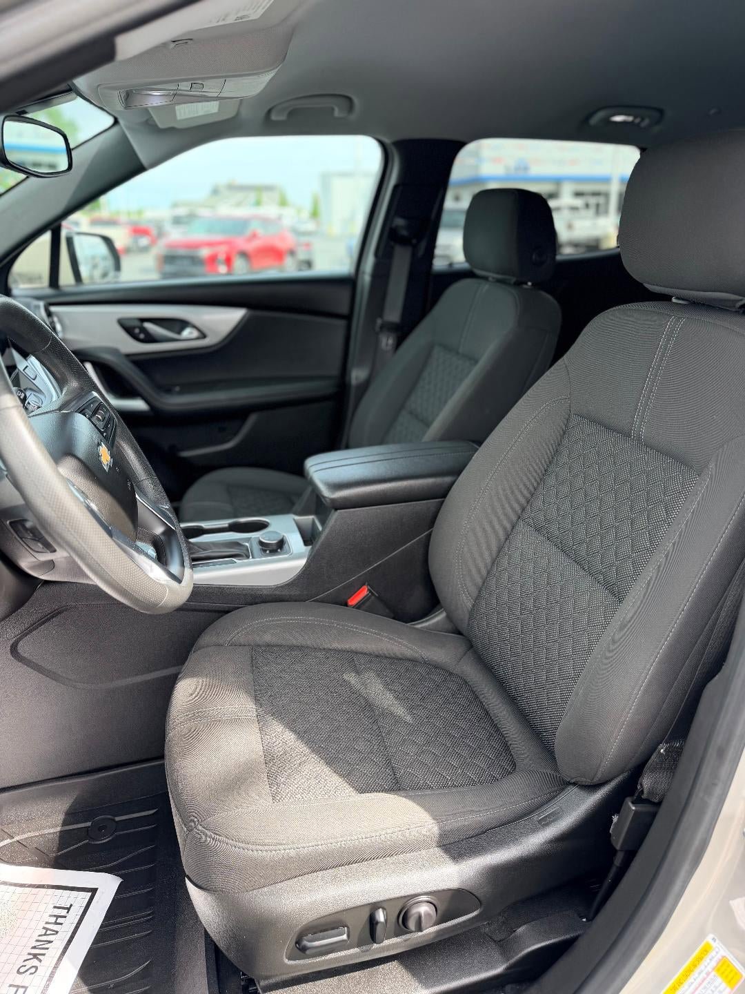 Used 2021 Chevrolet Blazer LT FWD image 11