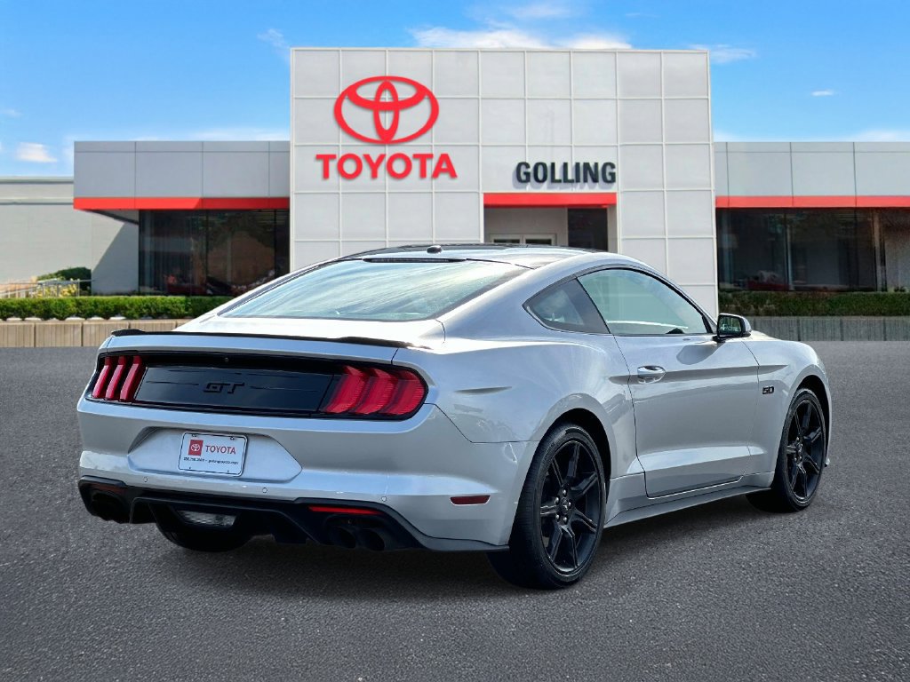 Used 2019 Ford Mustang GT Premium w/ Equipment Group 401A RWD image 5