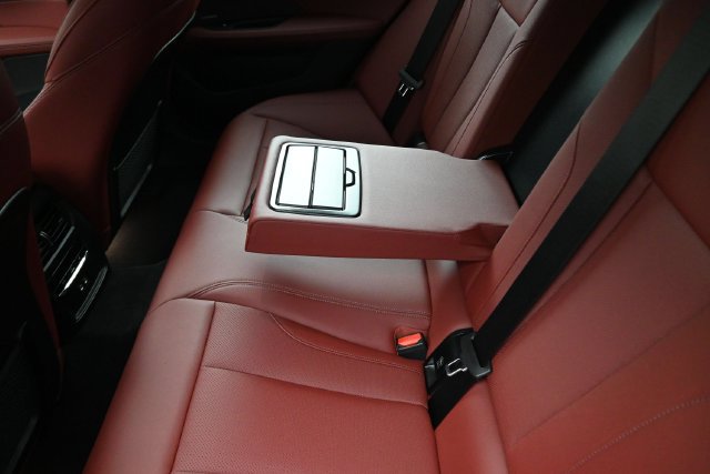 Used 2024 BMW i4 eDrive35 w/ Premium Package RWD image 21