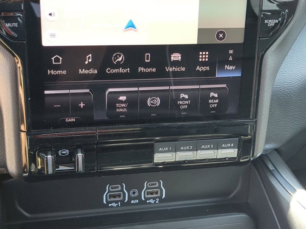 New 2026 RAM 2500 Laramie w/ Night Edition AWD/4WD image 26