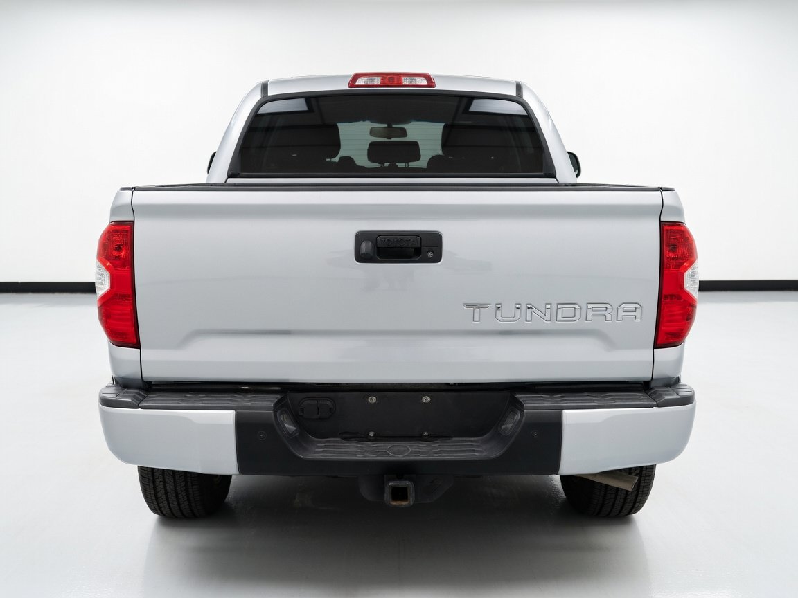Used 2016 Toyota Tundra SR5 w/ SR5 Upgrade Package RWD image 5