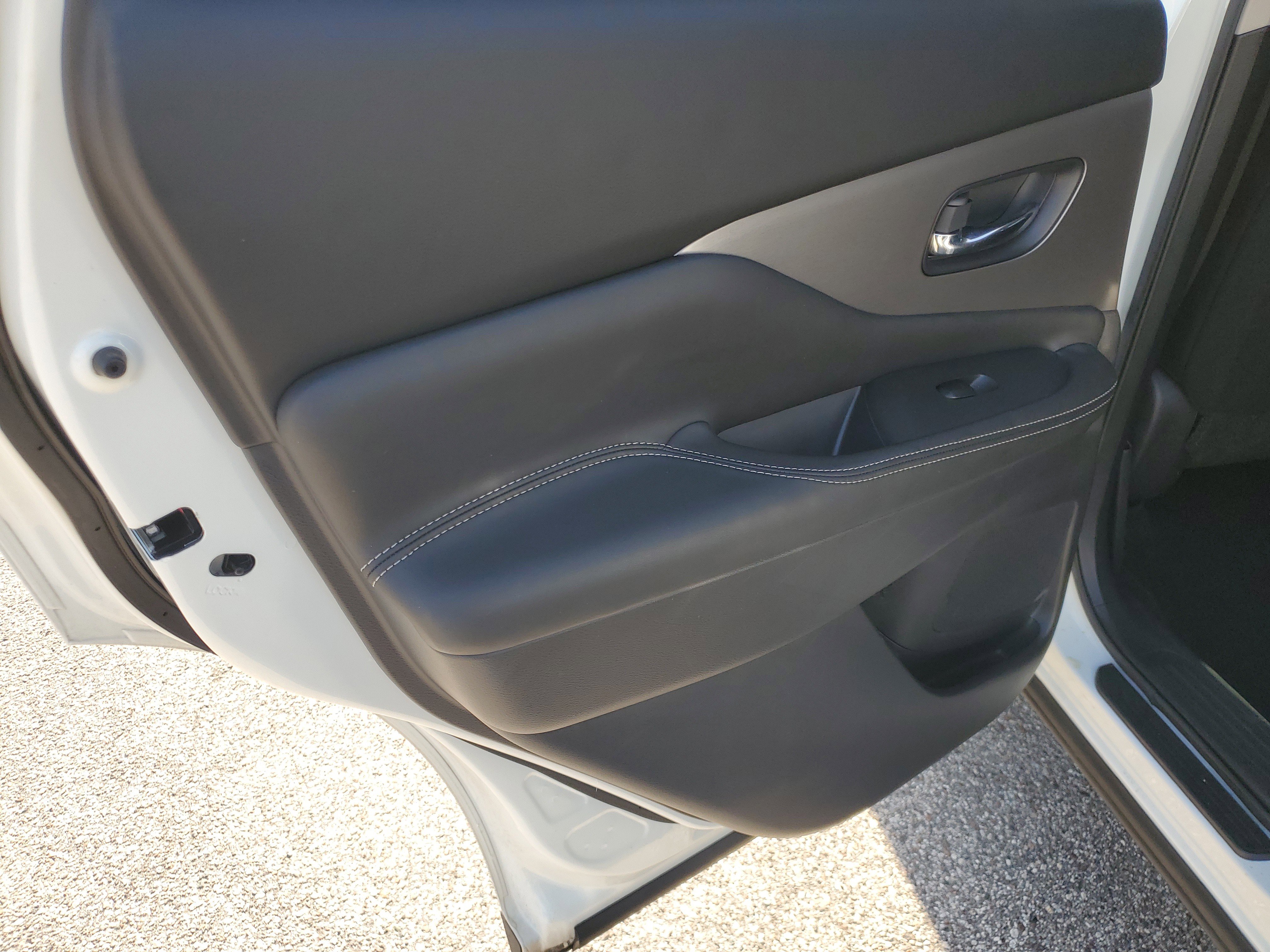 Certified 2022 Nissan Murano S image 19