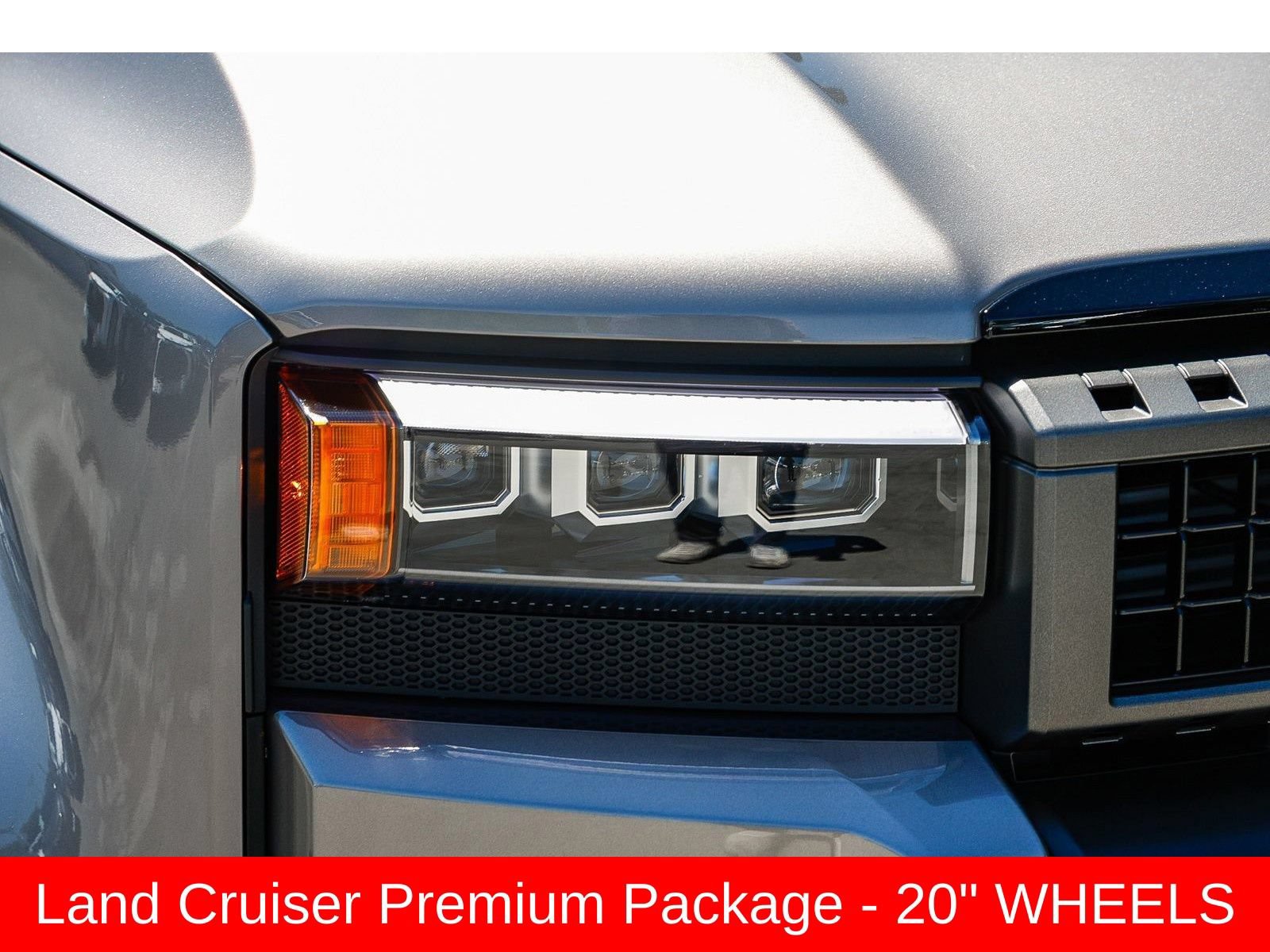 Used 2026 Toyota Land Cruiser w/ Premium Package AWD/4WD image 8