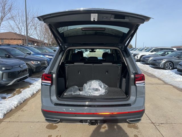 New 2026 Volkswagen Atlas SE image 10