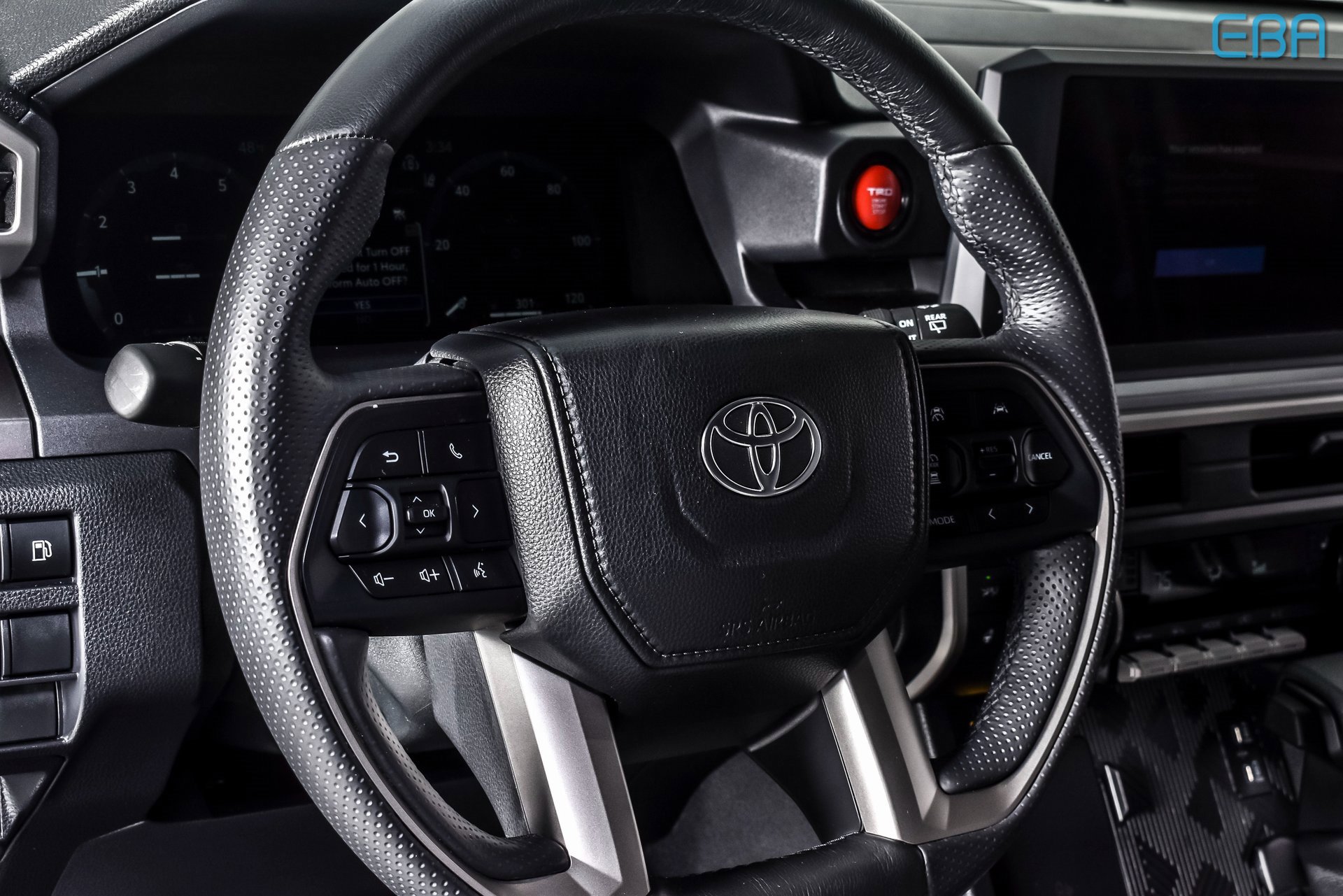 Used 2025 Toyota 4Runner TRD Off-Road image 18