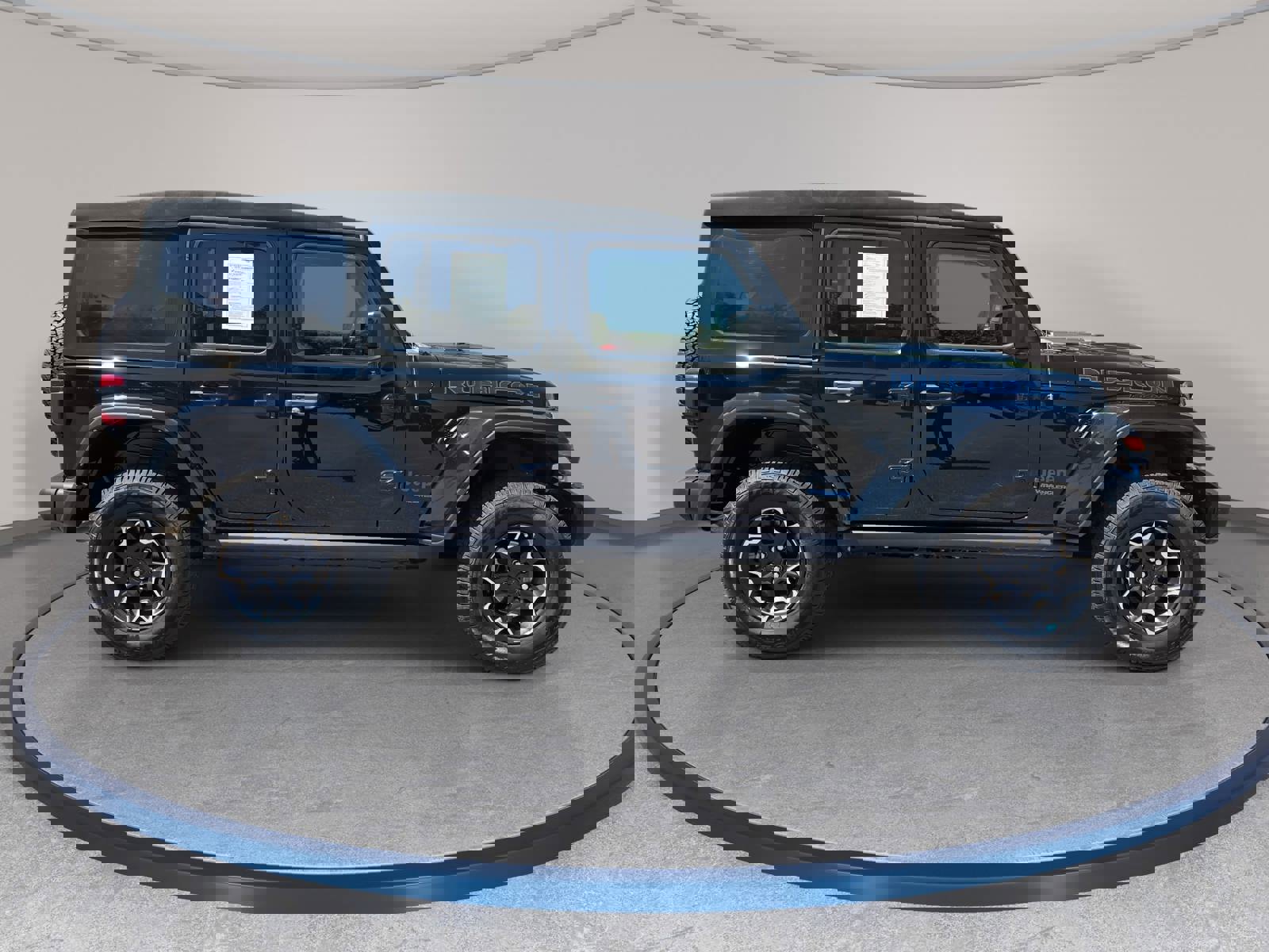 Used 2022 Jeep Wrangler Unlimited Rubicon 4xe w/ Steel Bumper Group image 4