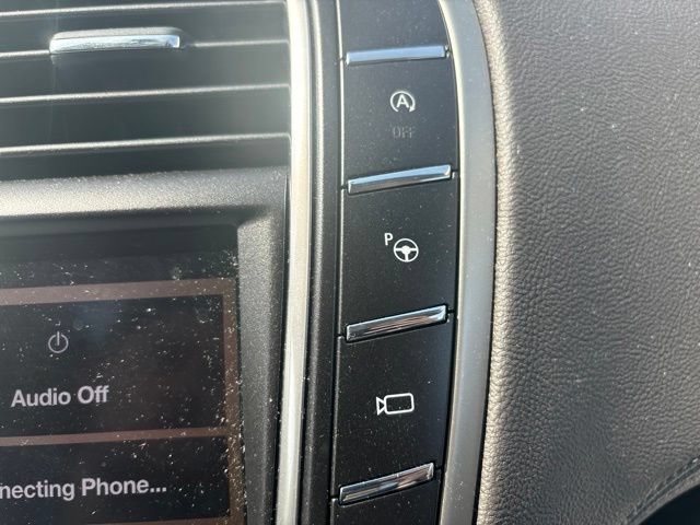 Used 2019 Lincoln Nautilus Reserve FWD image 22