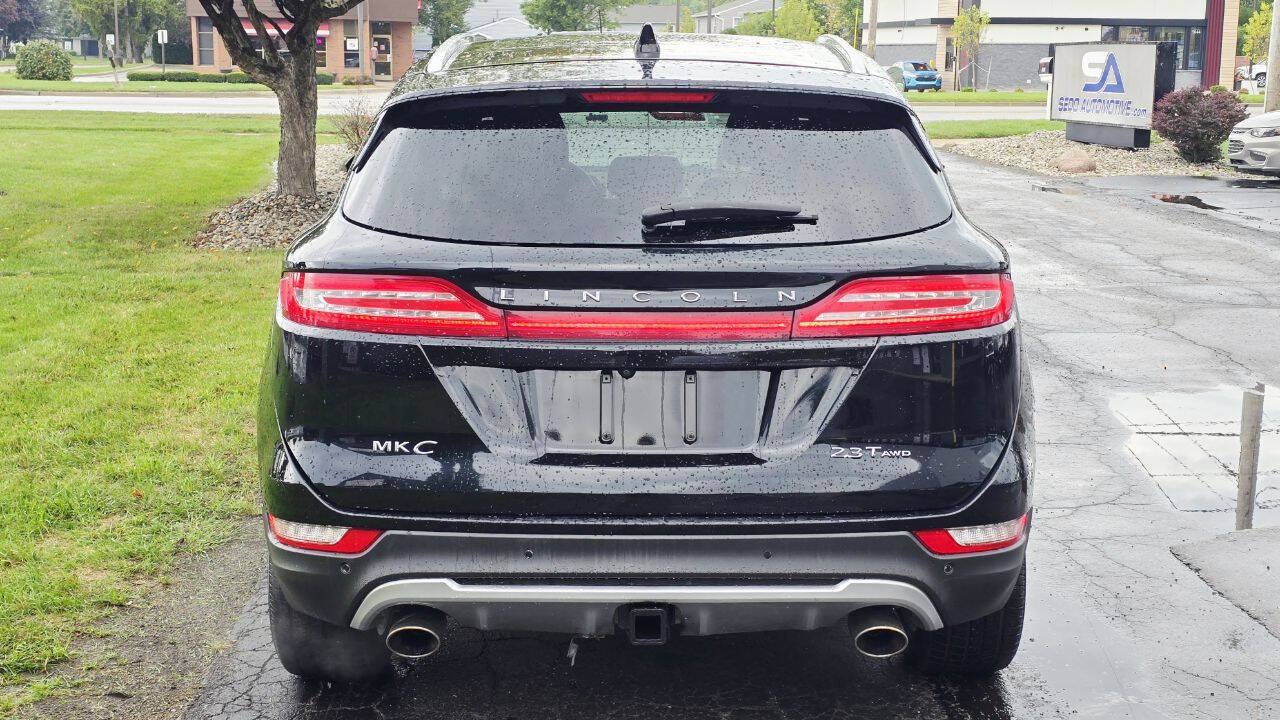 Used 2017 Lincoln MKC Reserve w/ Technology Package AWD/4WD image 5
