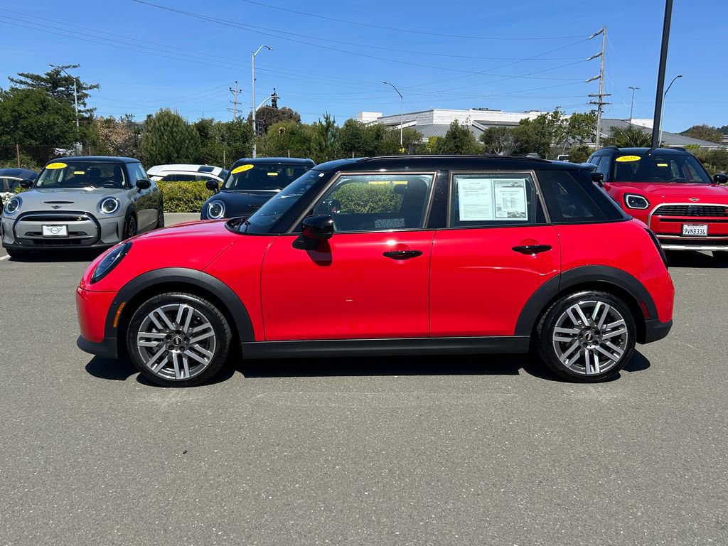 Used 2025 MINI Cooper S FWD image 2