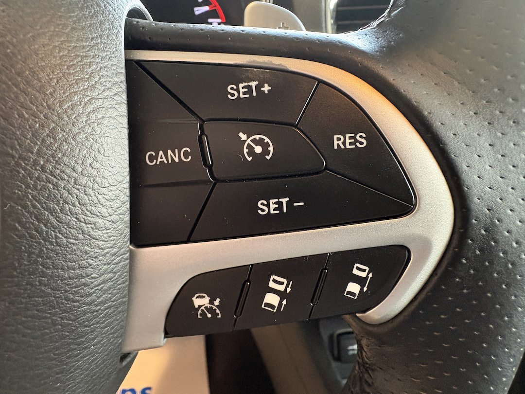 Used 2017 Dodge Durango Citadel w/ Premium Entertainment Group image 12